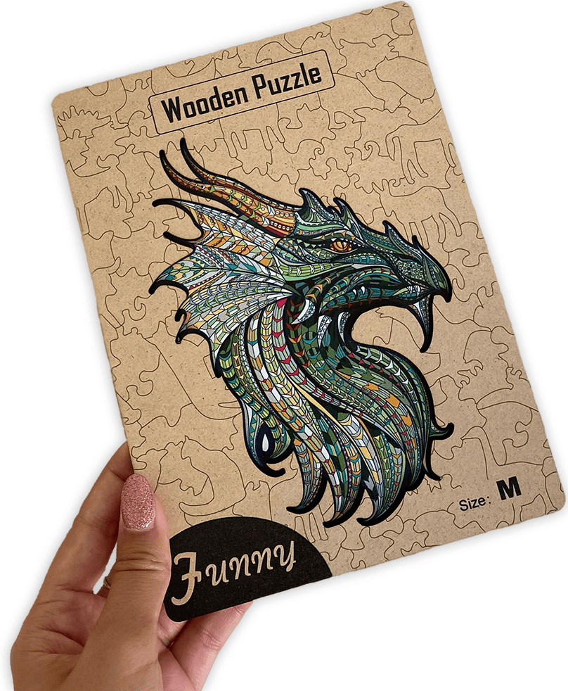 Kézben tartott állatos fa puzzle fa doboza.