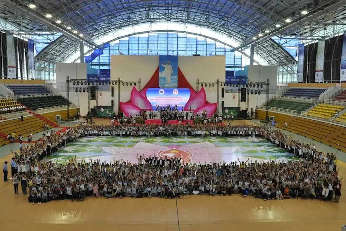 A legtöbb darabból álló puzzle